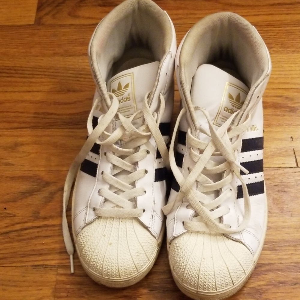 Adidas.